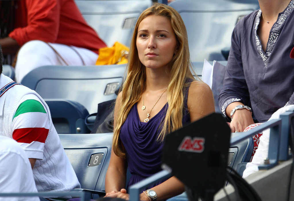 Jelena looking great during Novak’s match against Tipsarevic.